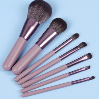 7Pcs/Set Women Facial Makeup Brushes Set Face Cosmetic Beauty Eye Shadow Lip Foundation Blush Brush Make Up Brush Tool